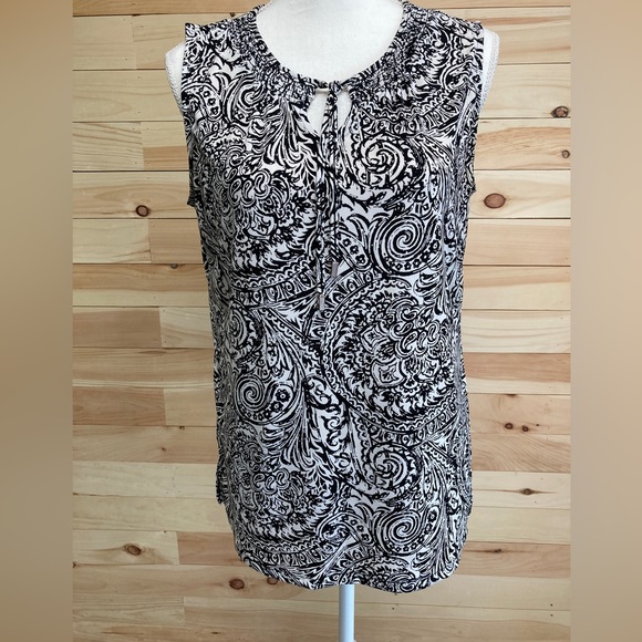 Liz Claiborne woman’s top - Picture 8 of 12